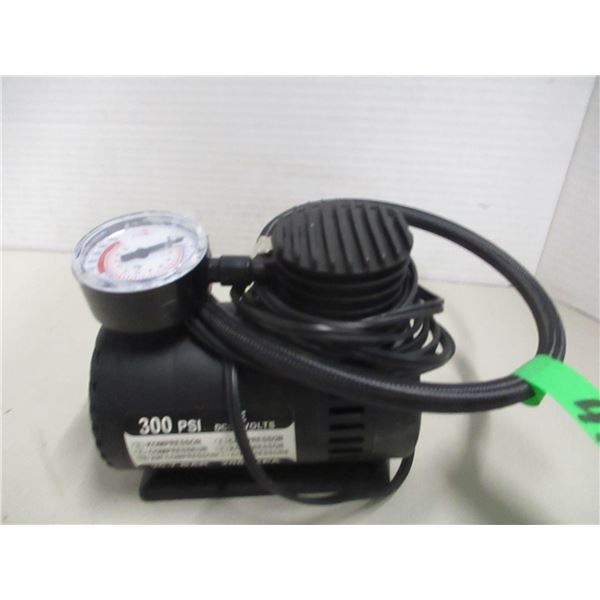 FREIGHT DAMAGE (AS IS):  12 VOLT - 300 PSI COMPRESSOR