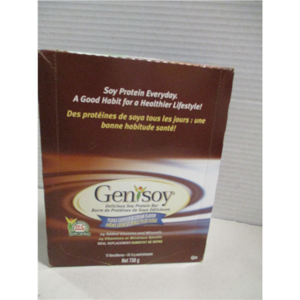 FREIGHT DAMAGE (AS IS):  GENSOY COOKIES & CRÈME PROTEIN BARS (738G) - BOX