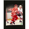 Image 1 : STEVE YZERMAN SIGNED 8X20 PHOTO GCG COA