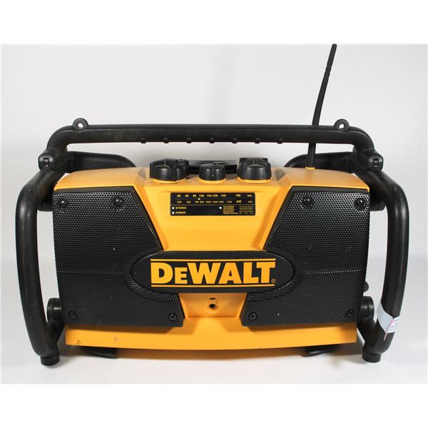 DEWALT JOB SITE RADIO WITH BUILT IN BATTERY CHARGER