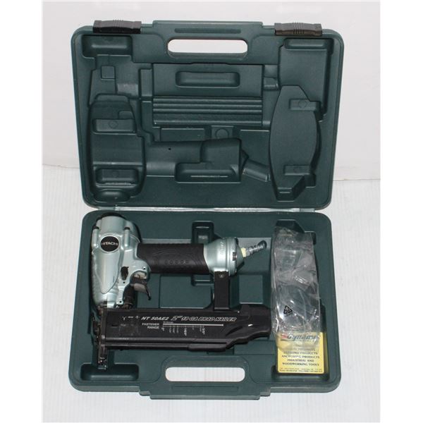 HITACHI 2" 18GA BRAD NAILER IN CASE