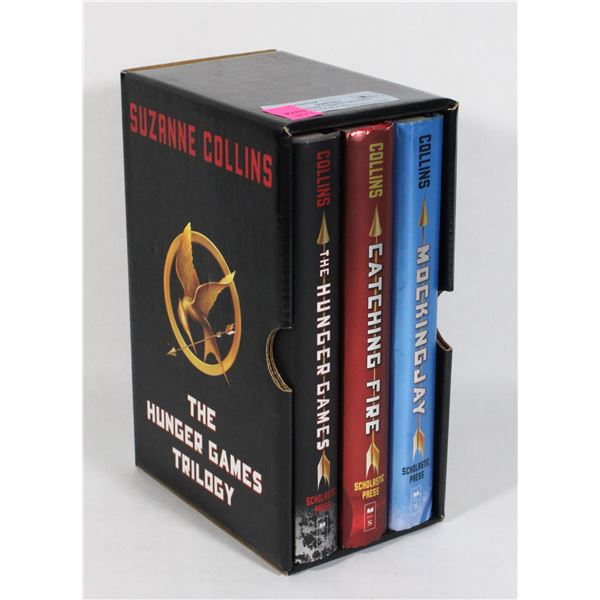 THE HUNGER GAMES TRILOGY HARD COVER BOOKS