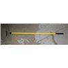 Image 1 : HEAVY DUTY GARDEN HOE