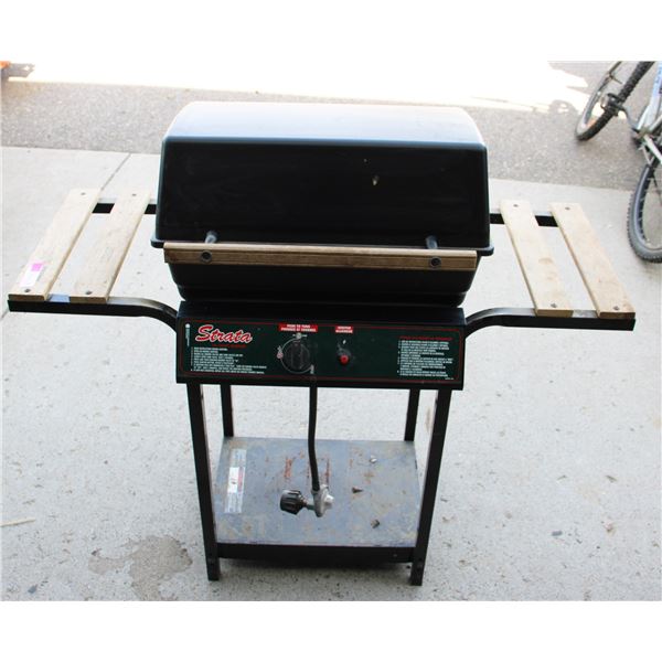 PROPANE/ CHARCOAL BARBECUE ON STAND