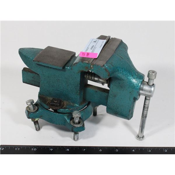 SMALL BENCH VICE