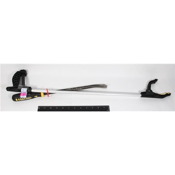 REACH EXTENDER TOOL SOLD WITH LONG PRY BAR