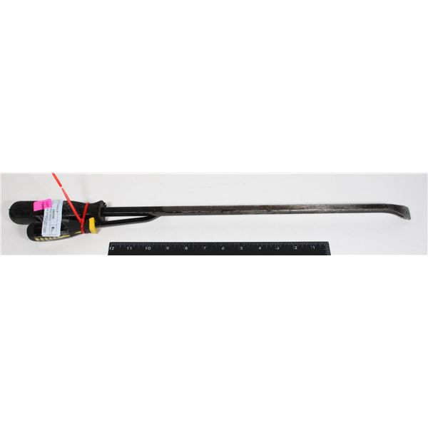 ONE LARGE ONE SMALL SCREWDRIVER HANDLE PRY BARS