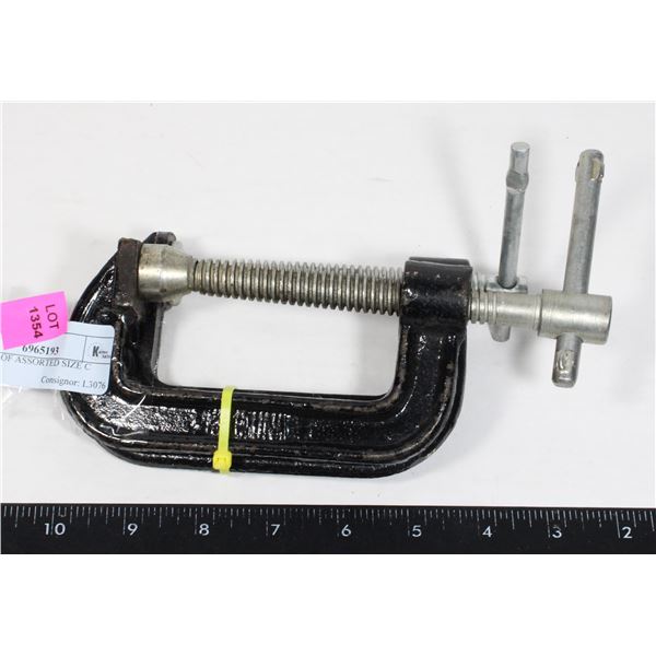 BUNDLE OF ASSORTED SIZE C CLAMPS