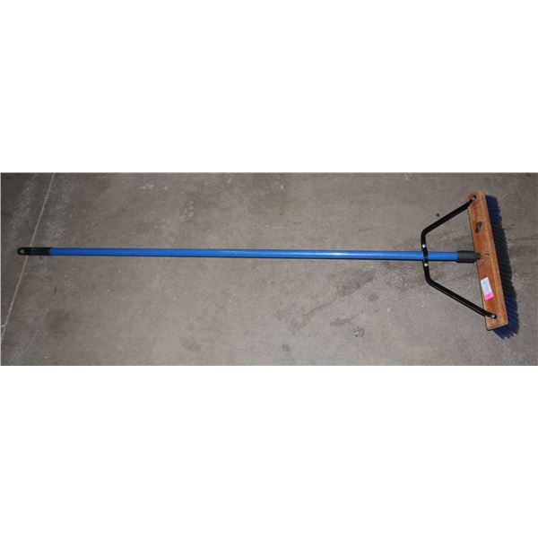 HERO BRAND 18" PUSH BROOM