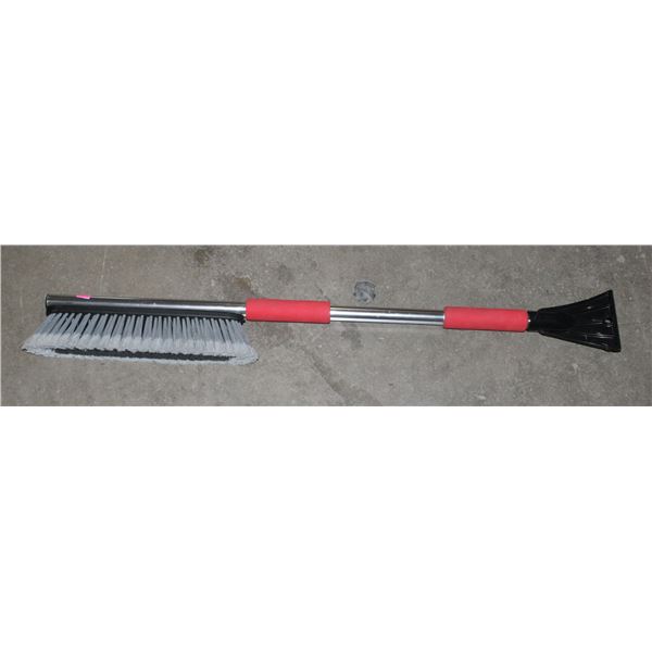 METAL HANDLE VEHICLE SNOW BRUSH