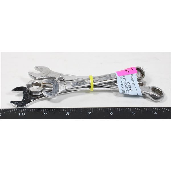 BUNDLE OF WRENCHES