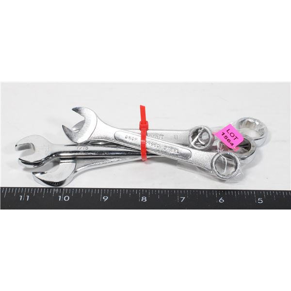 BUNDLE OF WRENCHES