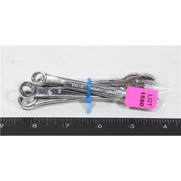BUNDLE OF WRENCHES