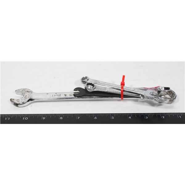 BUNDLE OF WRENCHES. 11/16", 7/16", 3/8", 7/16"