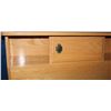 Image 3 : QUEEN SIZE OAK BEDFRAME