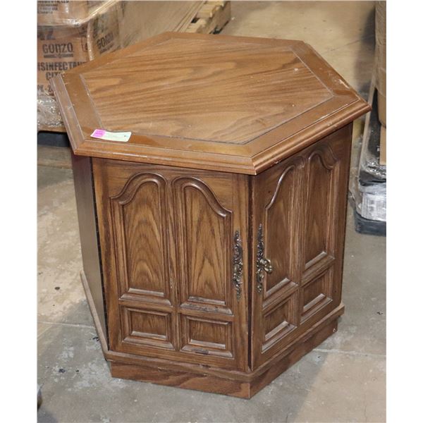 WOODEN BEDSIDE CABINET