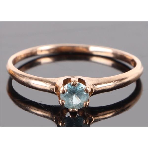 10K YELLOW GOLD BLUE TOPAZ LADIES RING