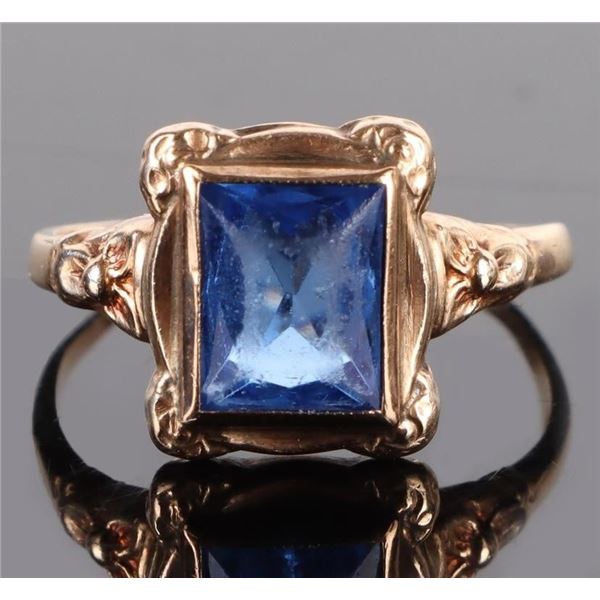 ANTIQUE BLUE GLASS 10K YELLOW GOLD LADIES RING