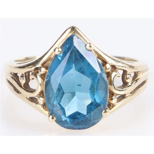 14K YELLOW GOLD 3CT PEAR SHAPED TOPAZ RING