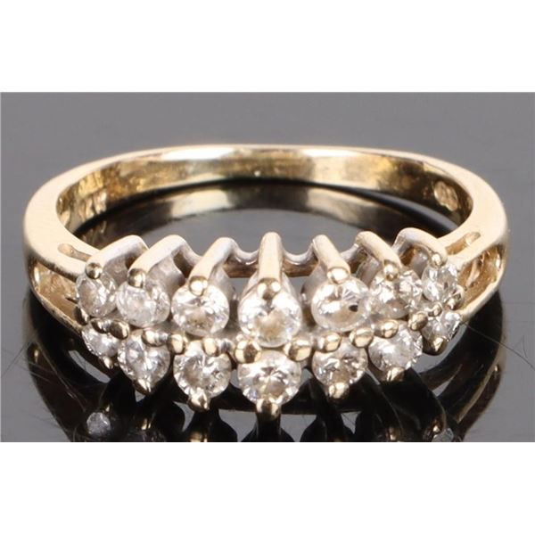 DIAMOND GRADUATED 14K YELLOW GOLD LADIES RING