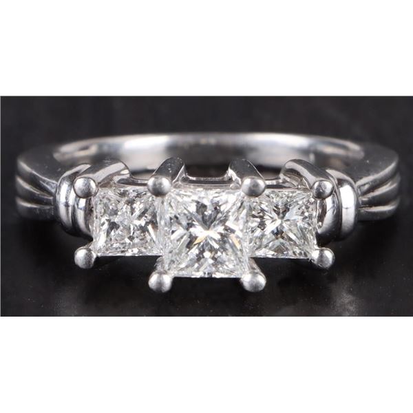 1.57CTW DIAMOND PLATINUM LADIES RING W/ APP