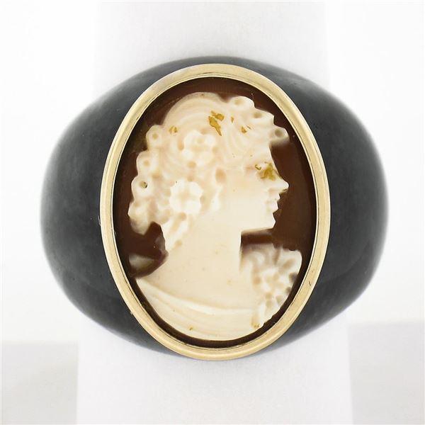 Vintage Carved Black Stone Wide Band Ring w/ 10k Gold Bezel Set Shell Cameo