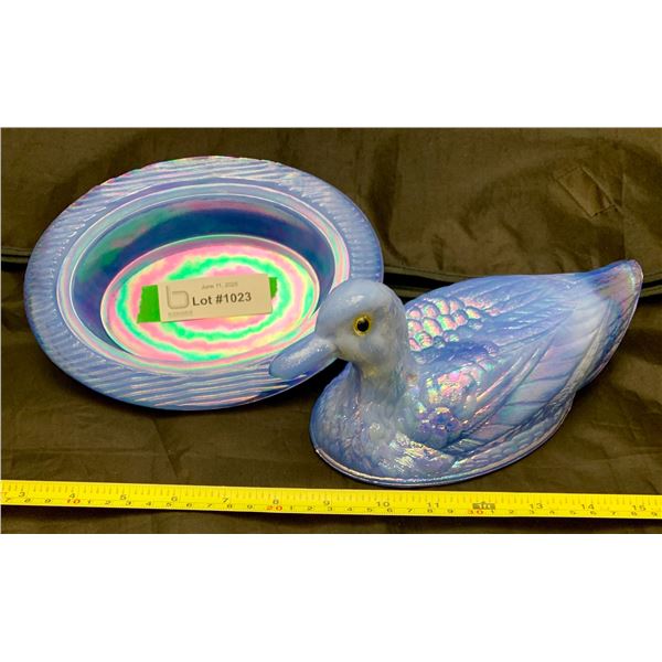 Westmoreland Periwinkle Blue Carnival Glass Duck on Nest with Glass Eyes