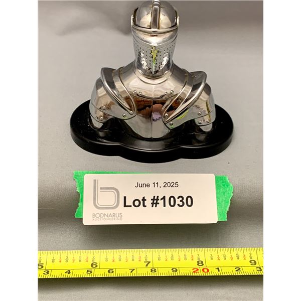 Very Rare Negbaur New York Shining Knight Table Lighter