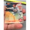 Image 2 : 1994 Pinnacle Brett Boone Rare Sample Flip Holograph Baseball Card