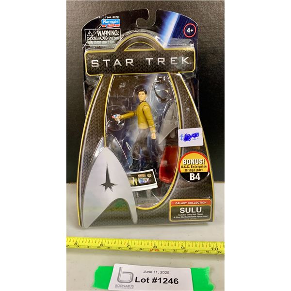 Star Trek: Galaxy Collection - Sulu Figurine NIB