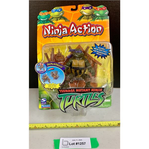 Teenage Mutant Ninja Turtles: Donatello Figurine Rare NIB