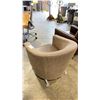 Image 2 : JENNY ROUND MULTI FABRIC U-SHAPED TUB CHAIR