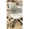Image 2 : STEELCASE 480130 GREY PLASTIC PRE FORMED GAS LIFT MOBILE TASK CHAIR
