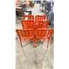 Image 3 : 6 RUSTIC RED CURVED BACK DESIGNER SIDE CHAIRS