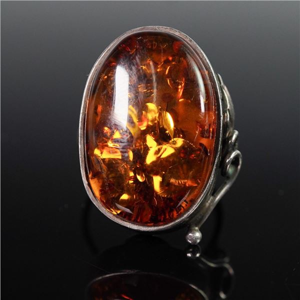 Amber Cabochon Ring in 925 Sterling Silver with Leaf Detail