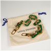 Image 4 : Louis Vuitton Bag Charm, Green and Gold Chain Link