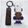 Image 2 : Louis Vuitton Monogram Rabbit Keychain
