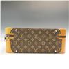 Image 4 : Louis Vuitton Monogram Canvas Vanity Case