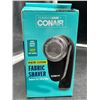 Image 2 : Conair Complete Care Fabric Shaver with Large Shaving Surface