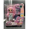 Image 2 : LOL Surprise Tweens Flora Moon Doll with Accessories
