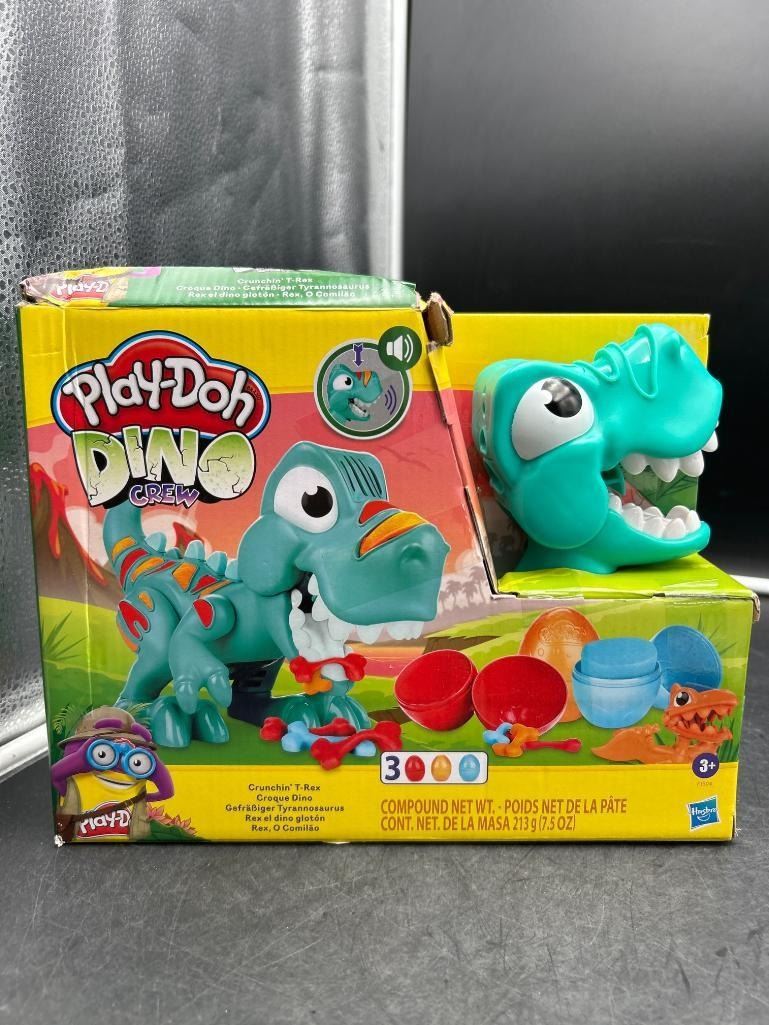 Play Doh Dino Crew Crunchin T Rex Dinosaur Playset With Accessories play-doh-dino-crew-crunchin-t-rex-dinosaur-playset-with-accessories