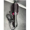 Image 3 : Revlon One-Step Hair Dryer and Volumizer – Black and Pink