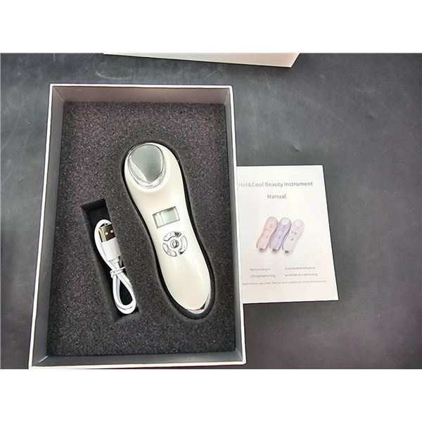 Hot And Cool Beauty Instrument With Manual