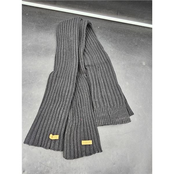 ToeSox Knit Scarf in Black-Gray Ribbed Design Leg Warmers