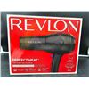 Image 2 : Revlon Perfect Heat Lightweight Fast Dry Styler 1875 Watts Hair Dryer