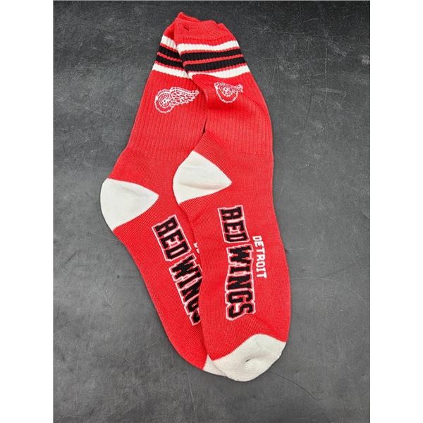 Detroit Red Wings Red and White Knit Socks with Logo and Text