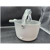Image 2 : Skip Hop Moby Stowaway Bath Toy Bucket with Drainage Base