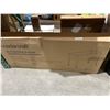 Image 2 : CedarCraft Self-Watering Planter with Casters, 21 x 47 x 32 Inches