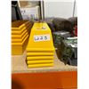 Image 2 : Set of 5 Richard 12-Inch Plastic Drywall Mud Pans (18400)