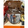 Image 2 : Stainless Steel Stock Pot With Lid